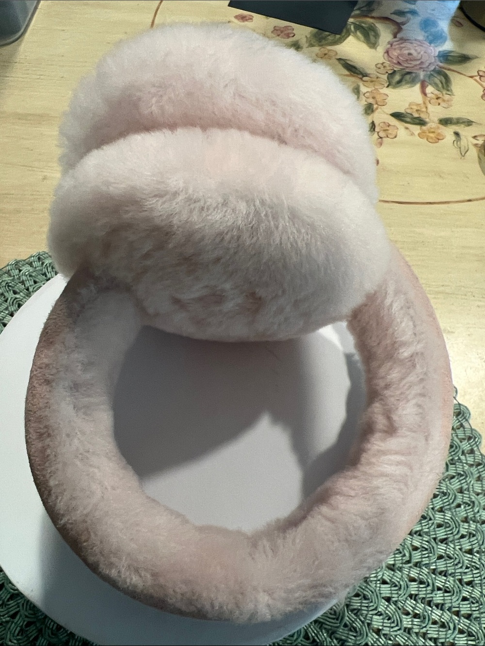 Worn 1x UGG boxed Pink plush shearling Earmuffs. - Picture 2 of 8